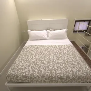 https://dimora-porta-garibaldi.taorminaitalyhotels.com